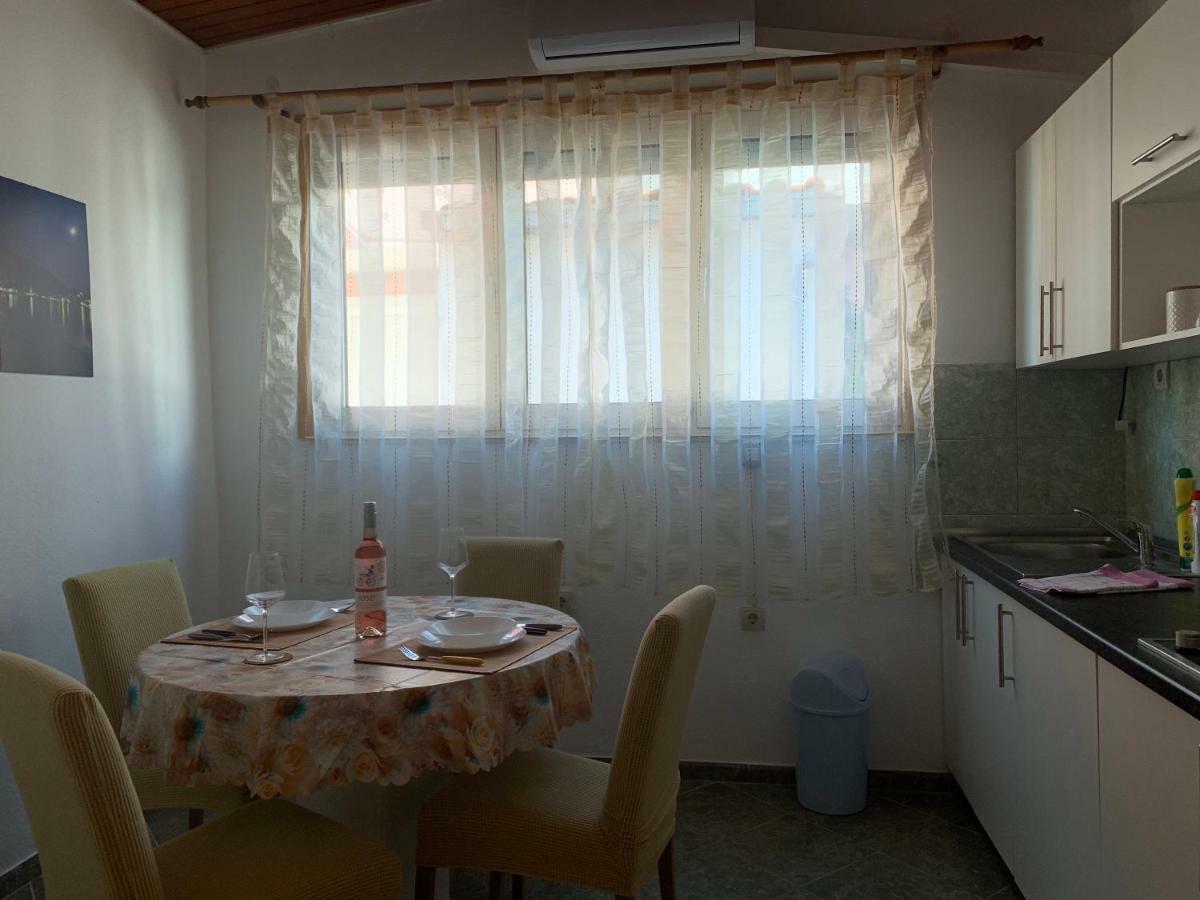 Apartments Zika Promajna Eksteriør billede